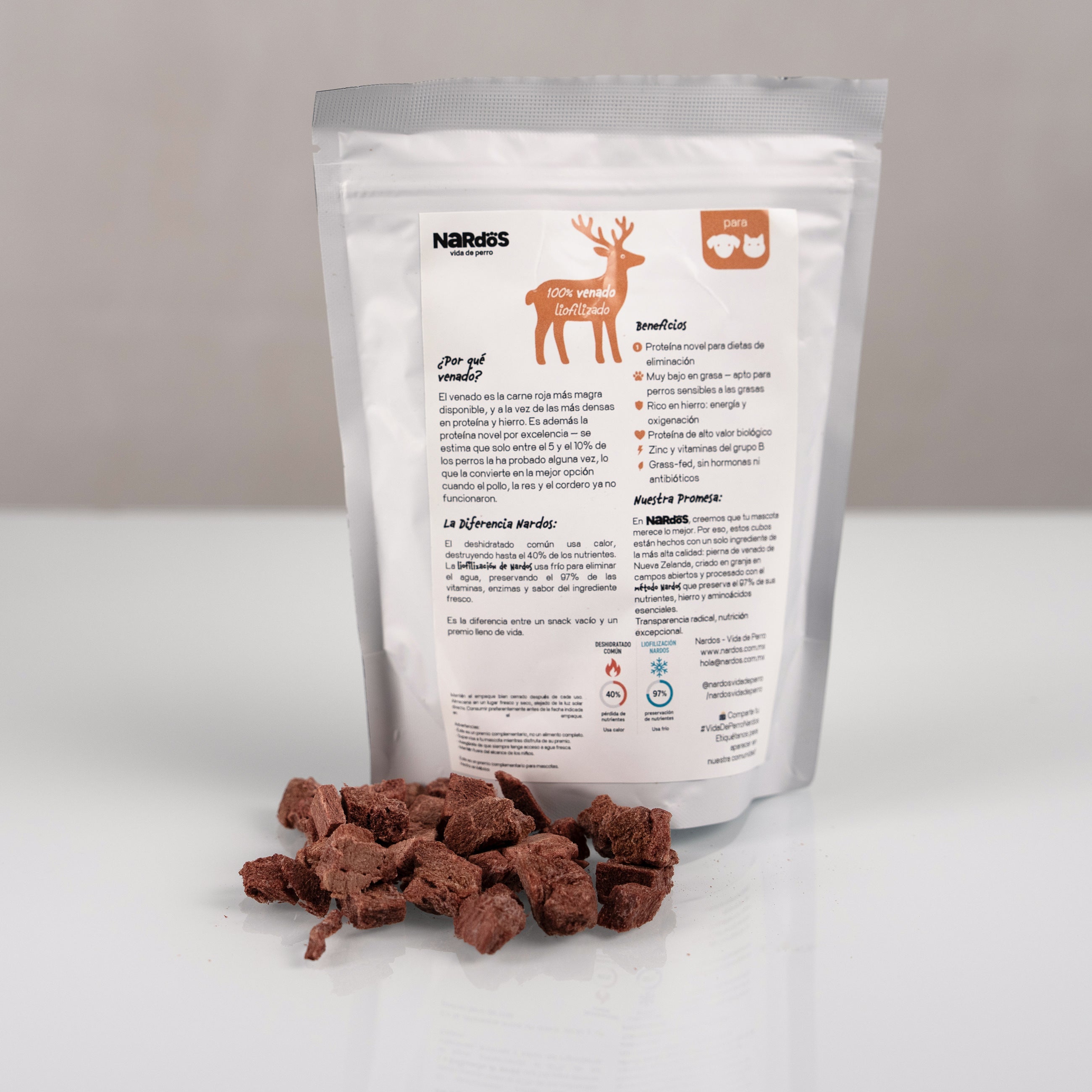 Cubos de Venado Liofilizado — Proteína Novel y Rico en Hierro | Método Nardos™