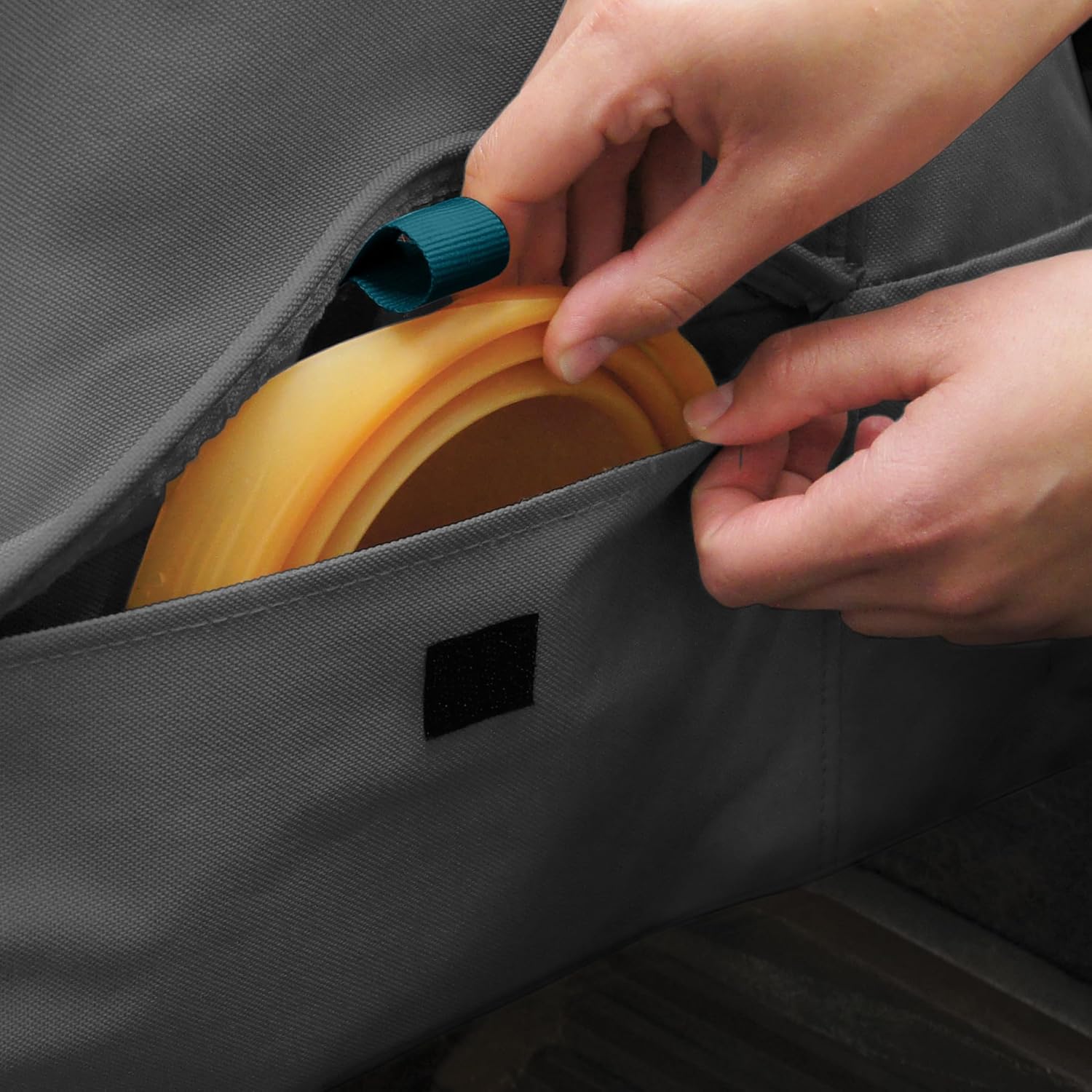 Wander Bench Seat Cover Extended  Width - Cubre Asientos para Camionetas XG de Kurgo®