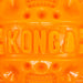 Detalle de textura de la KONG CoreStrength Ball naranja