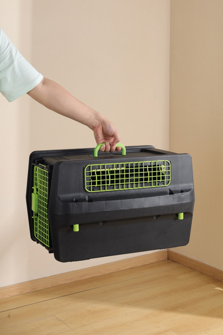 Transportadora PREMIUM ECO TREK para Perros - Negra con Rejillas Metálicas (Black & Green) | M-PETS