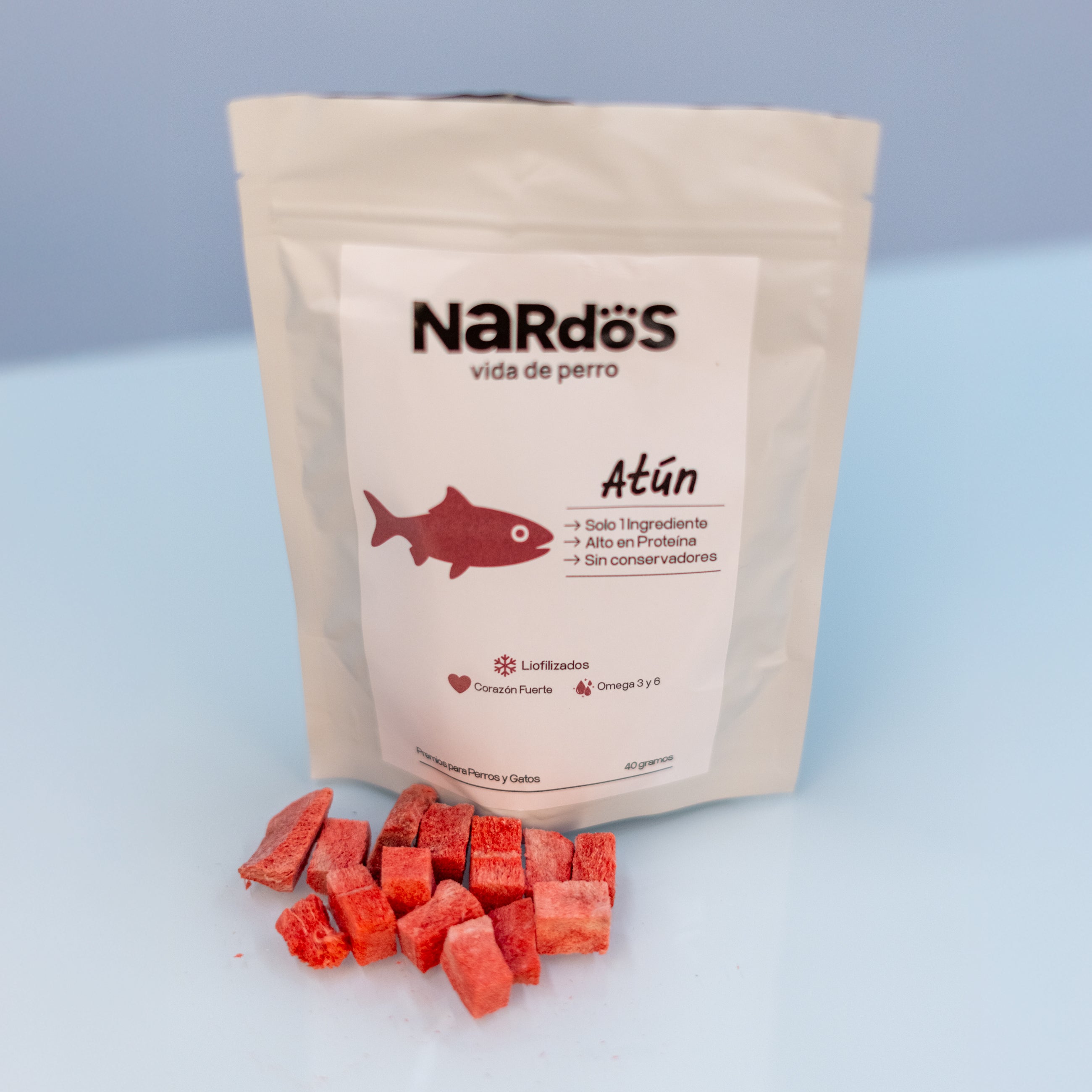Cubos de Atún Liofilizado para Perros y Gatos - Alta Proteína y Energía Sostenida | Nardos Vida de Perro