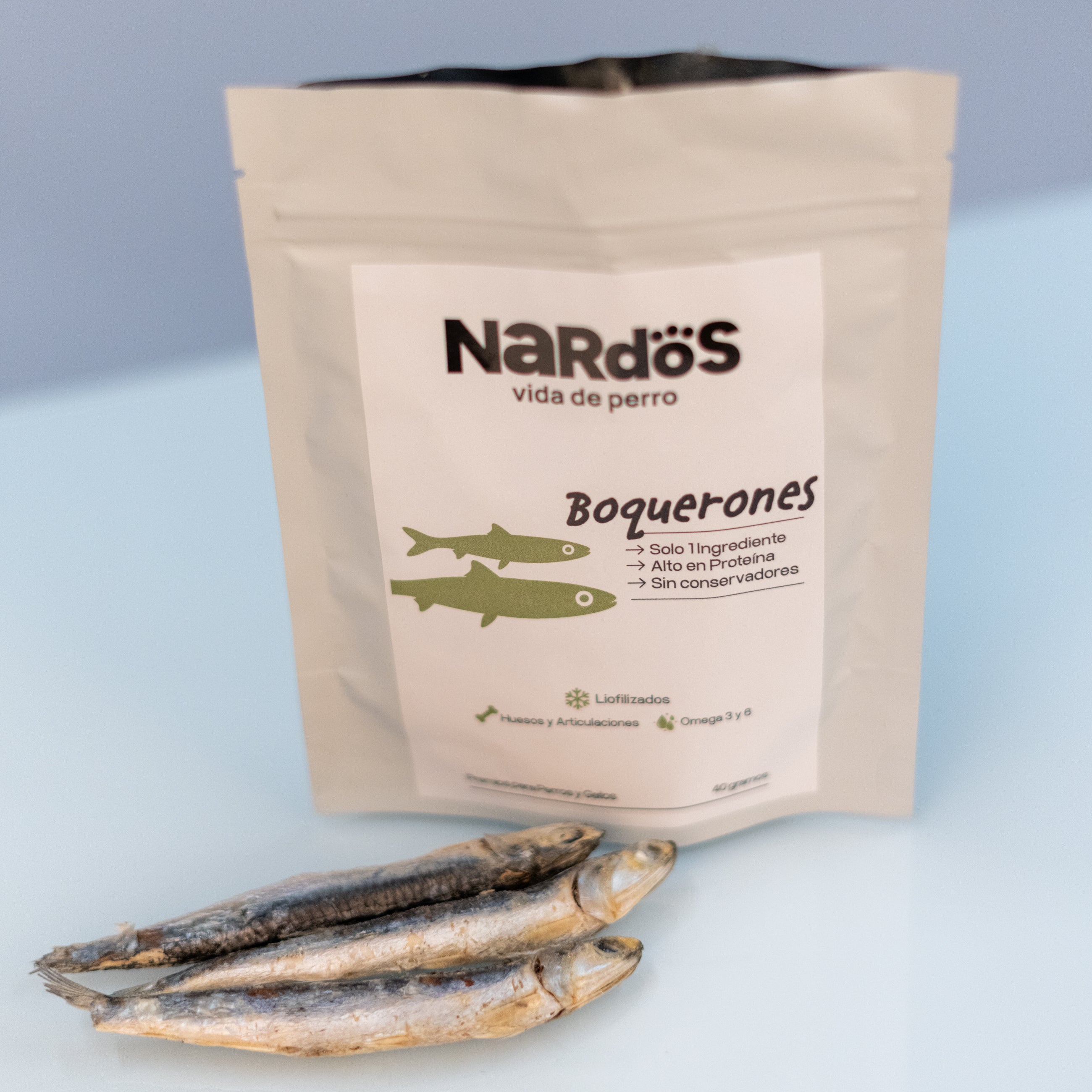 Boquerones Liofilizados para Perros y Gatos - Articulaciones Sanas y Pelaje Brillante | Nardos Vida de Perro