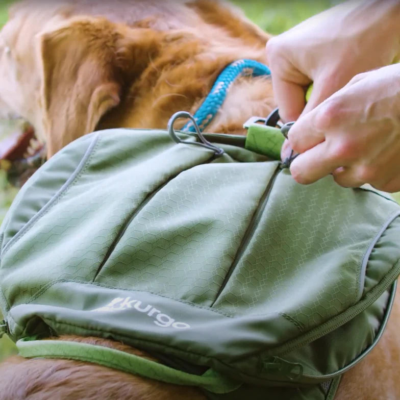 Arnés-Alforja Cascade 2-en-1 para Perros - Verde Bosque (Forest Green) | Kurgo