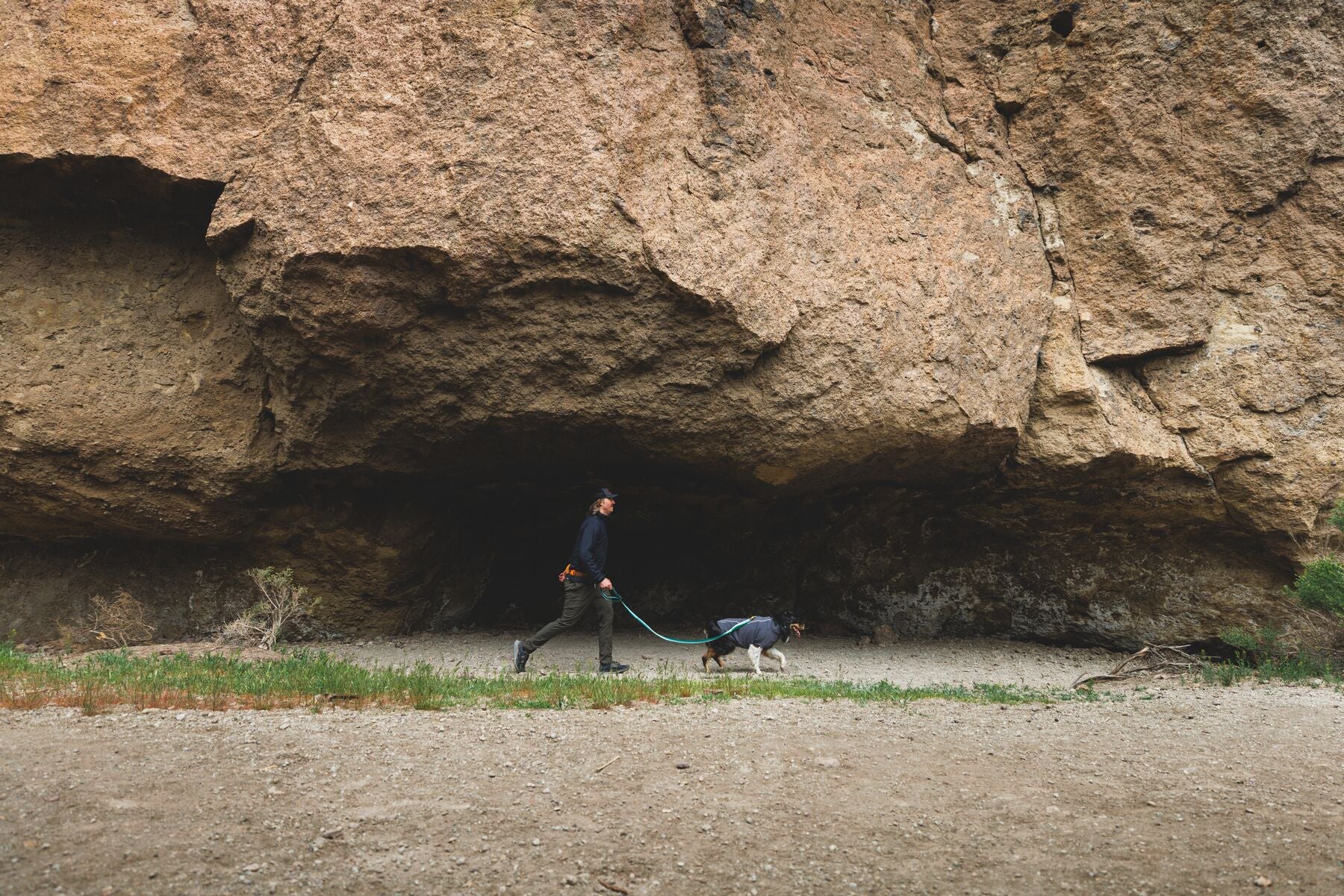 Climate Changer™ Suéter de Felpa Polar para Perros - Gris Basalto (Basalt Gray) | Ruffwear