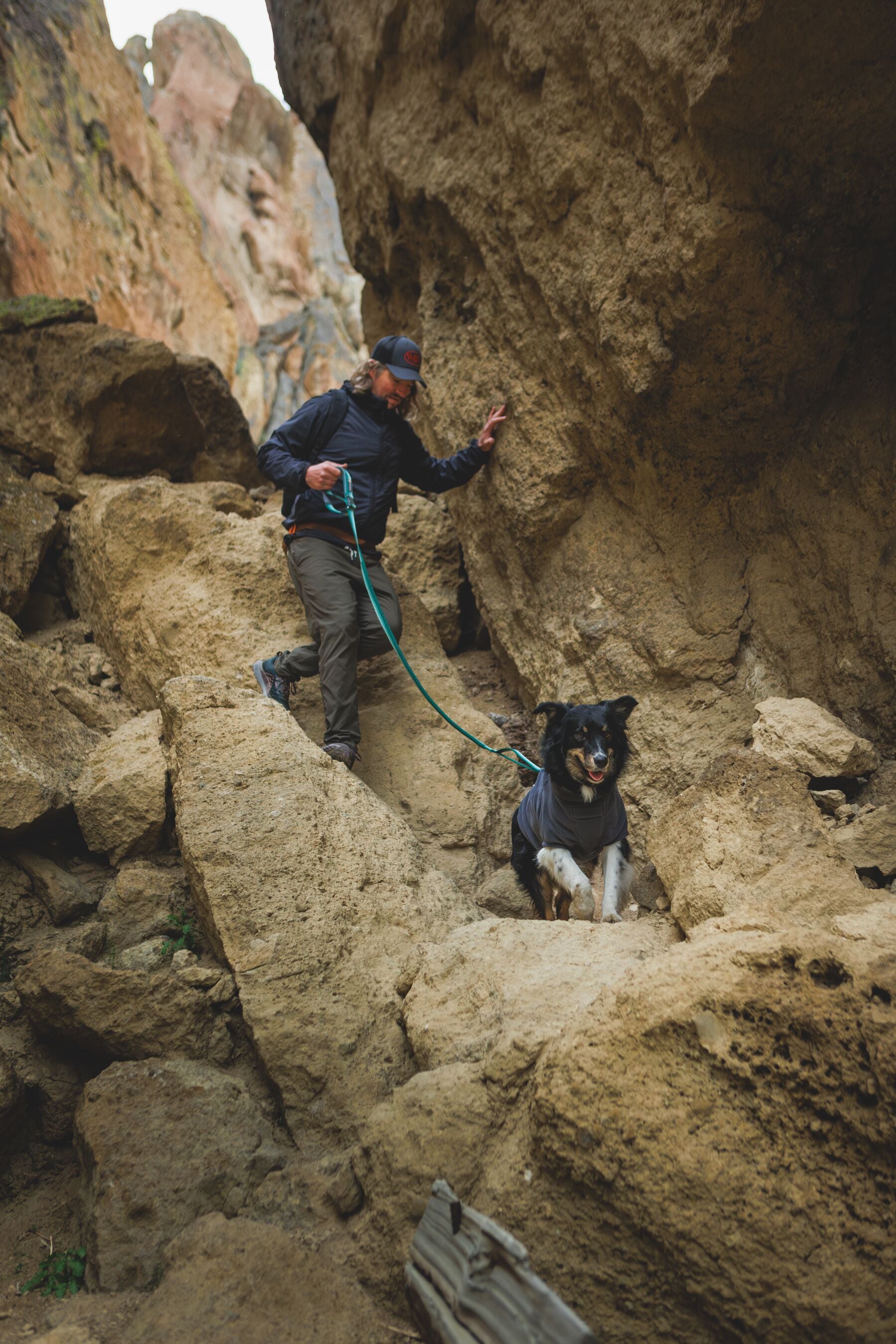 Climate Changer™ Suéter de Felpa Polar para Perros - Gris Basalto (Basalt Gray) | Ruffwear