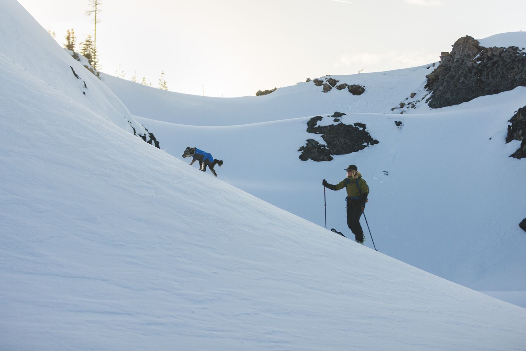 Vert™ Coverall Chamarra Impermeable de Cobertura Total para Perros - Aislada para Bajas Temperaturas | Ruffwear