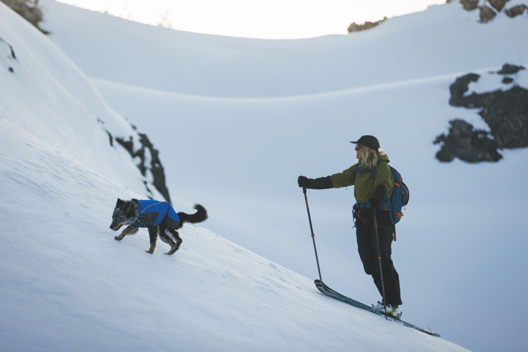 Vert™ Coverall Chamarra Impermeable de Cobertura Total para Perros - Aislada para Bajas Temperaturas | Ruffwear