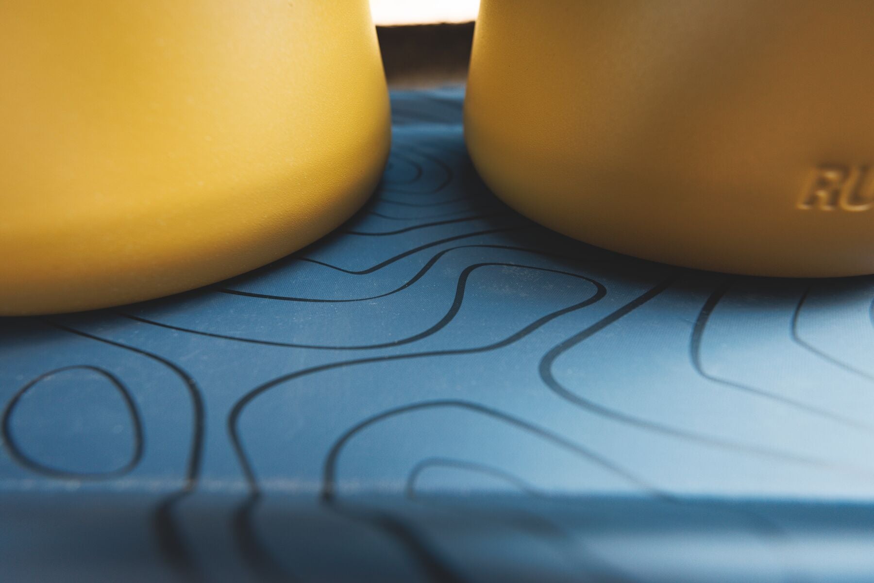 Tapete Basecamp™ Antiderrames para Platos Basecamp | Ruffwear®