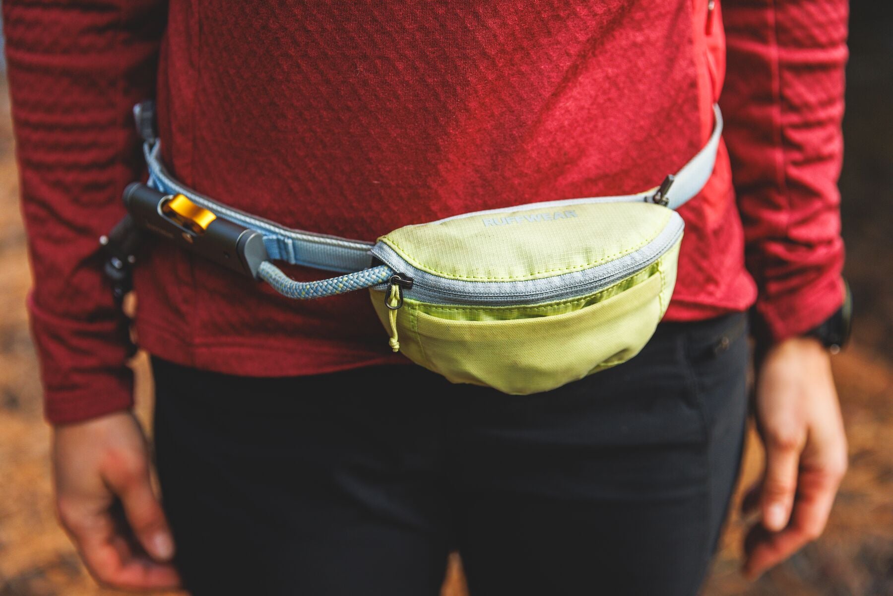 Hitch Hiker® Correa Larga Ajustable en Rojo Grosella (Red Currant) con Sistema de Bloqueo y Manos Libres - Ruffwear