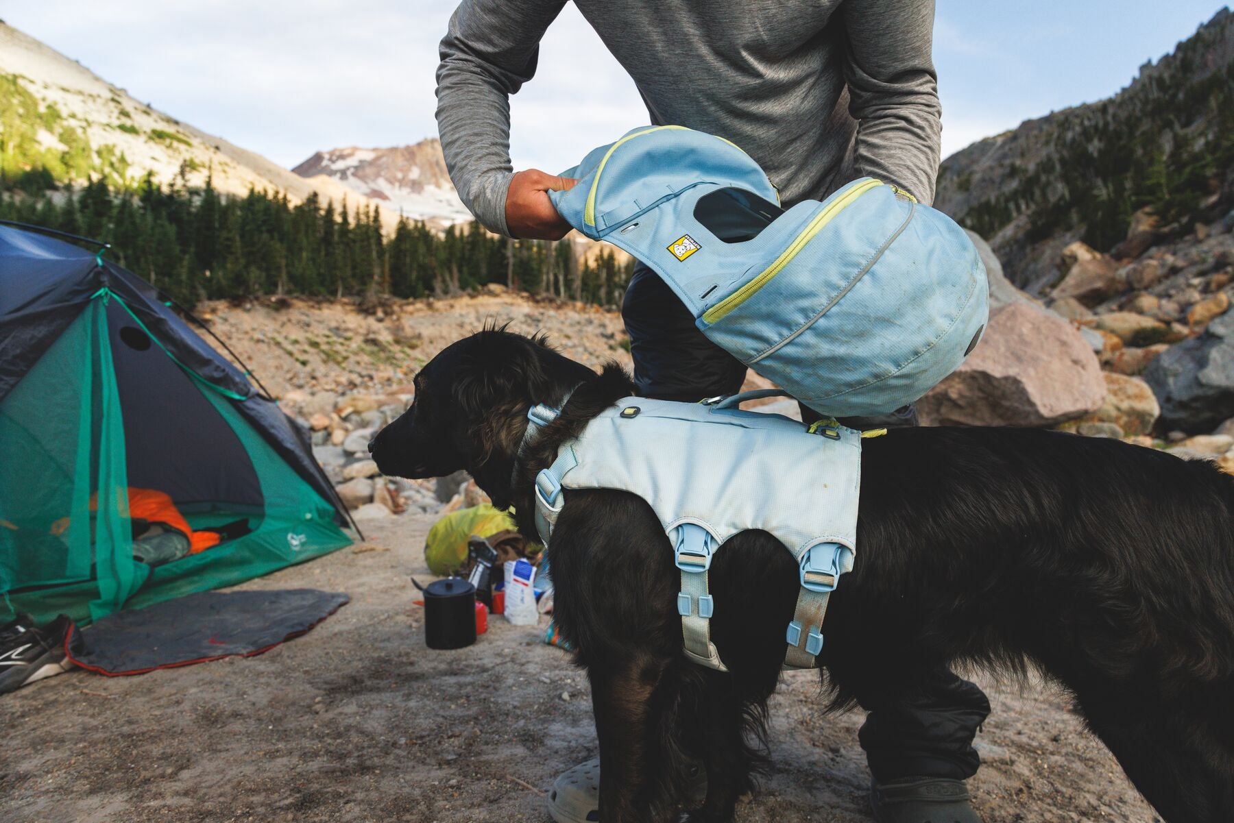 Alforja 2 en 1 de Hidratación & Pechera Palisades™ Pack en Azul Glacial (Glacier Lake) | Ruffwear