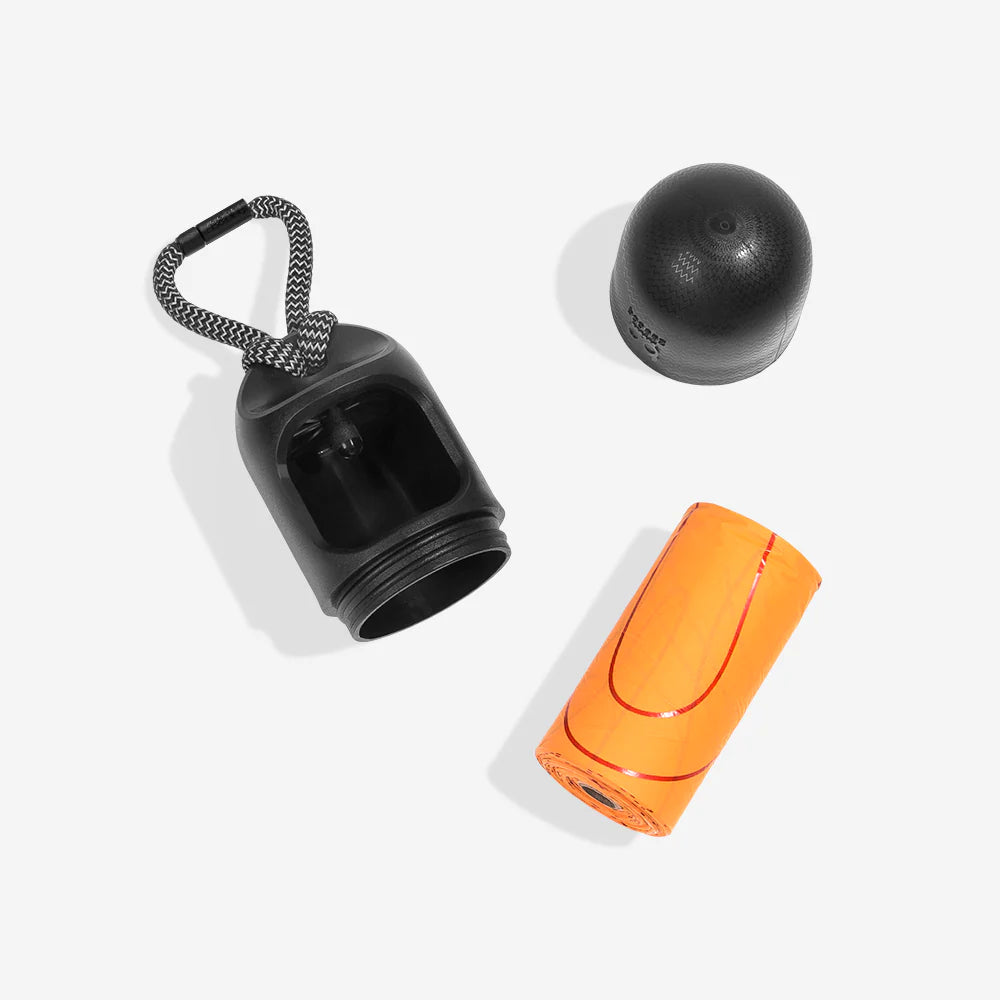 Dispensador de Bolsas Black p/Popo de Zee.Dog — La Tienda de Frida