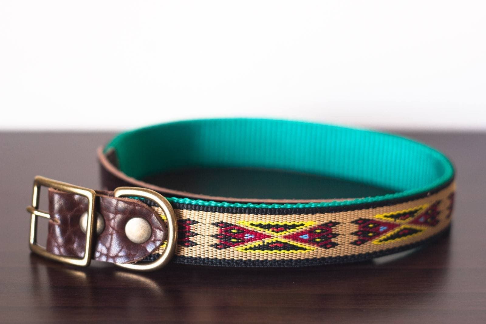Collar para Perros Sücü® - Navajo Arena con Verde de 1" (MD a XGR)