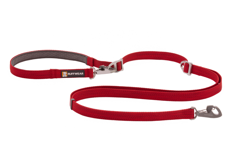 Correa Switchbak Roja (Red Sumac) multiusos, doble y manos libres de Ruffwear